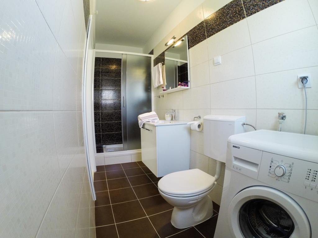 Apartments House Đurđica Bol Phòng bức ảnh